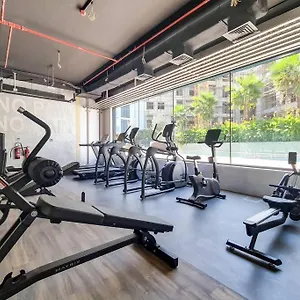 stylish-brand-new-studio-in-the-heart-of-jvc.dubaihotelsoffers.com/